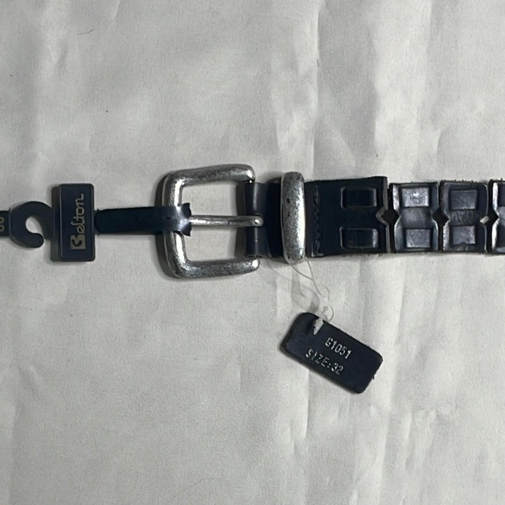 Men's Genuine Leather Belt with Silver Buckle - Picture 4 of 4